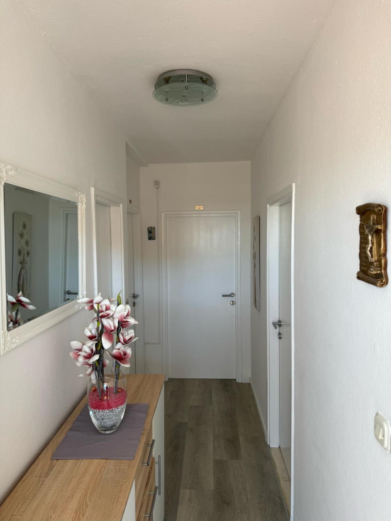 Apartmani Komparic Baška Voda Dış mekan fotoğraf