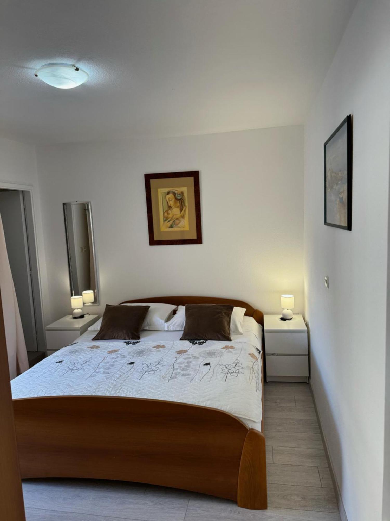 Apartmani Komparic Baška Voda Dış mekan fotoğraf