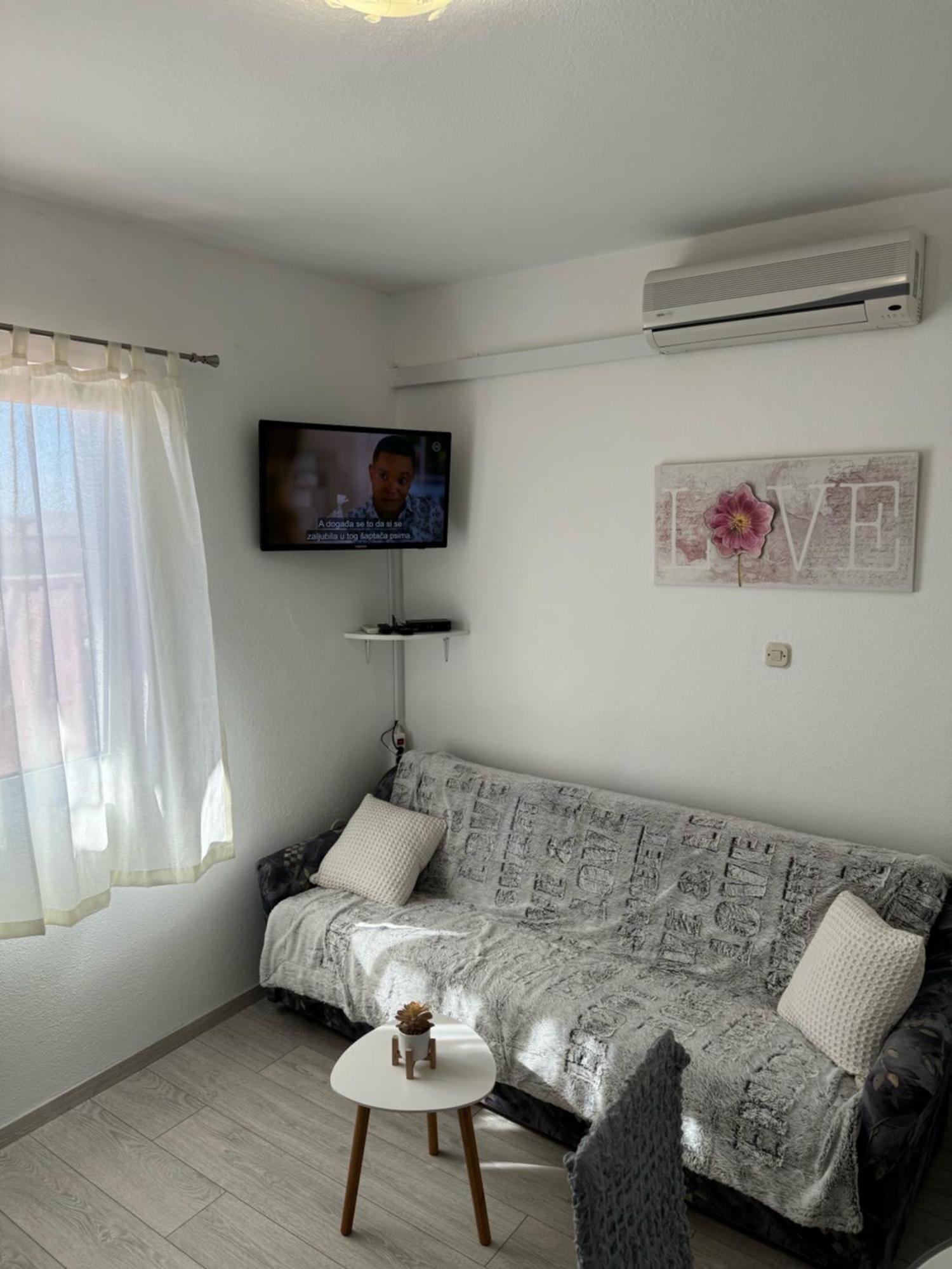 Apartmani Komparic Baška Voda Dış mekan fotoğraf