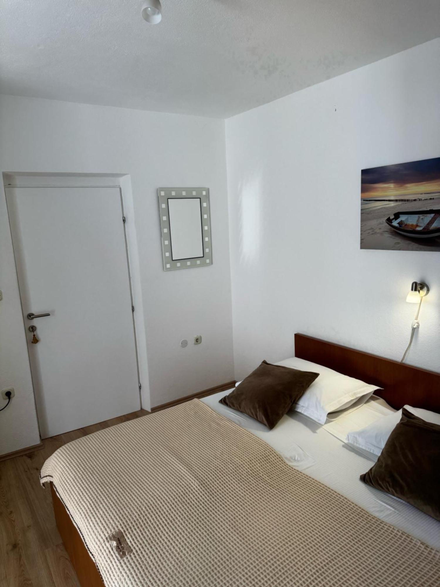 Apartmani Komparic Baška Voda Dış mekan fotoğraf