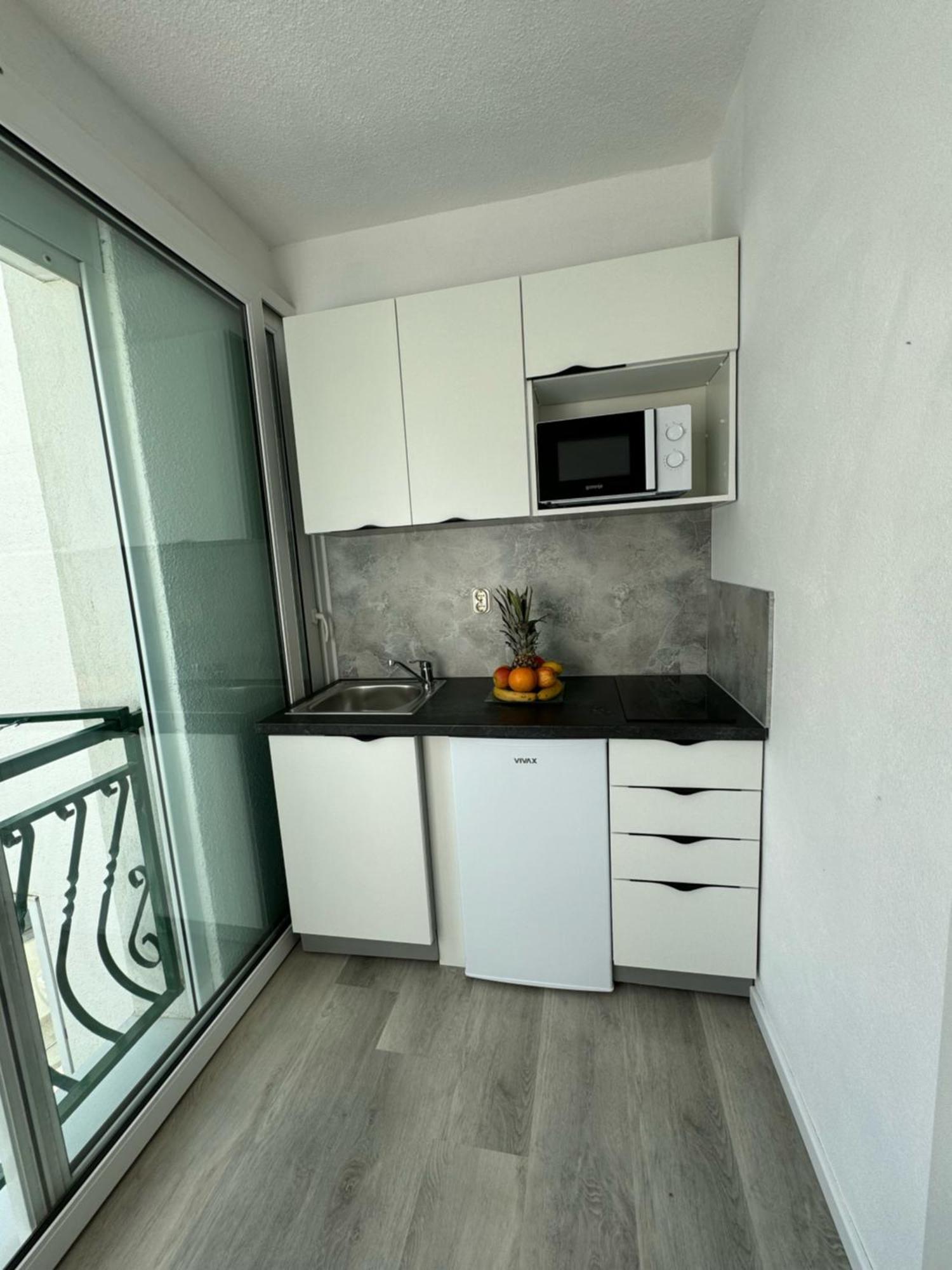 Apartmani Komparic Baška Voda Dış mekan fotoğraf