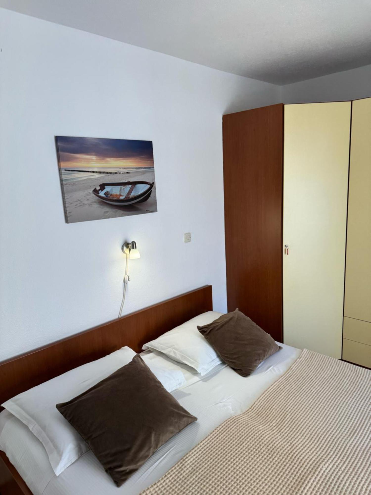 Apartmani Komparic Baška Voda Dış mekan fotoğraf